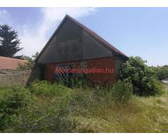 Jánoshalma központjában 1348 m2-es építési telek eladó!